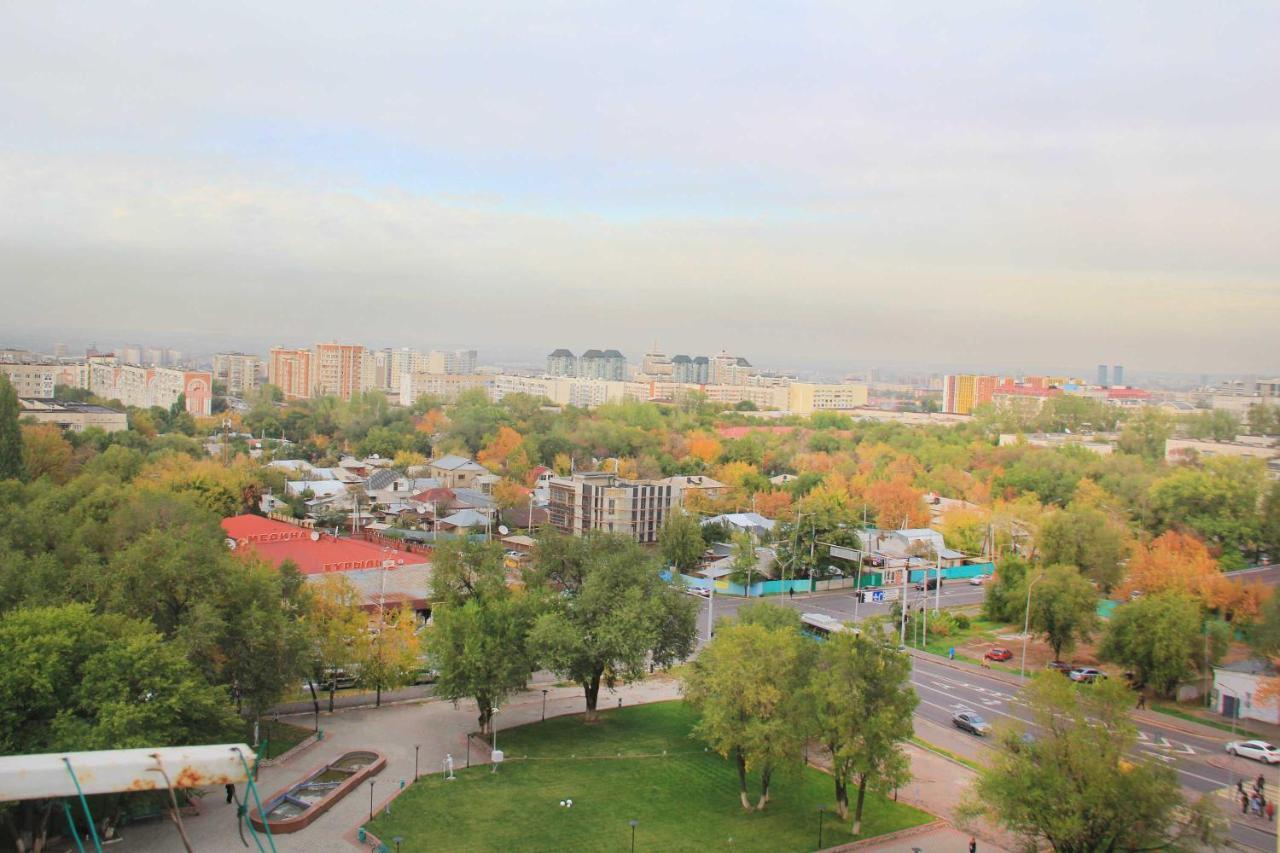 Razmestim В Жк Дуэт Almatî Exterior foto